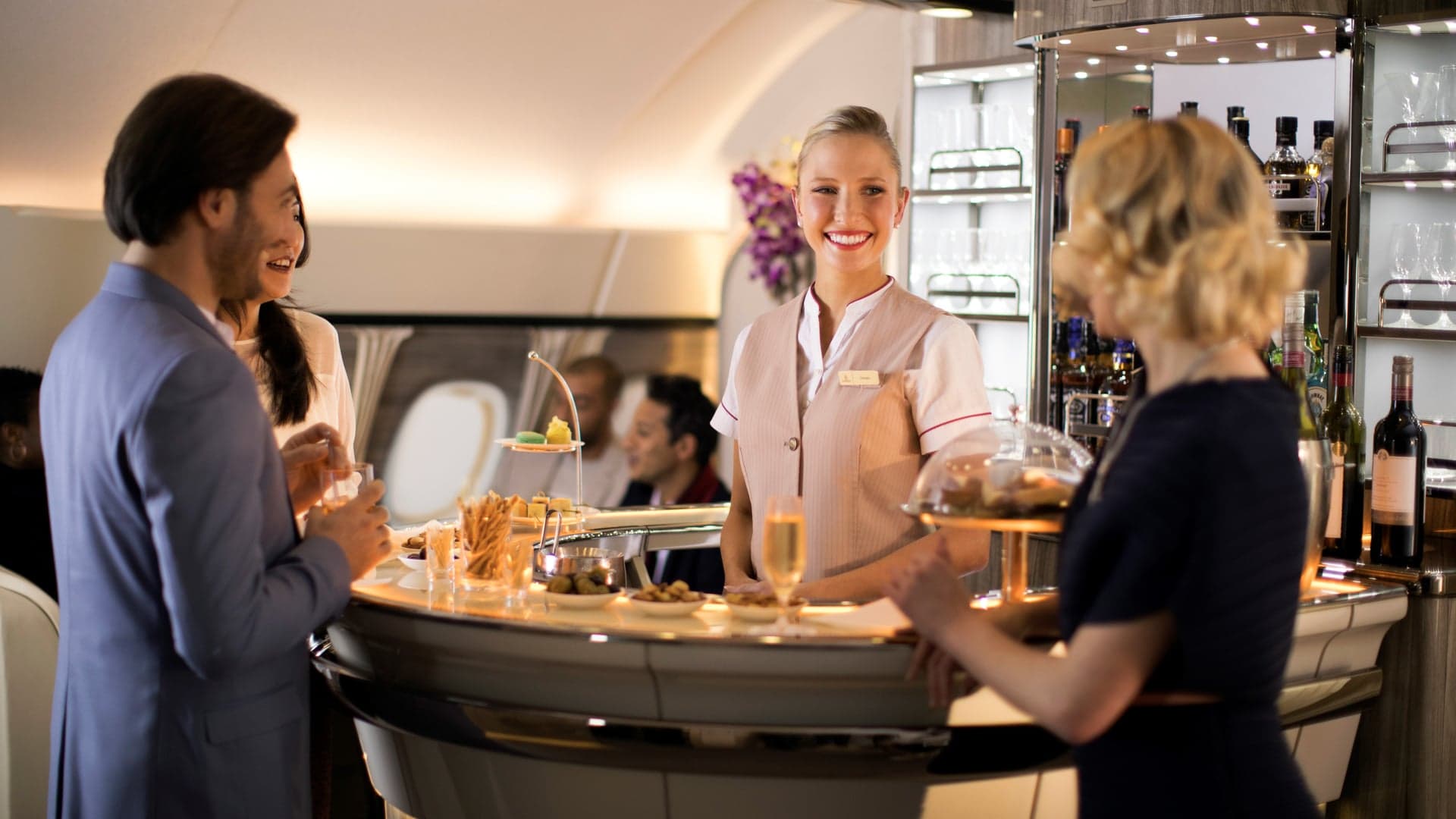 Save 25% on Emirates Business Class