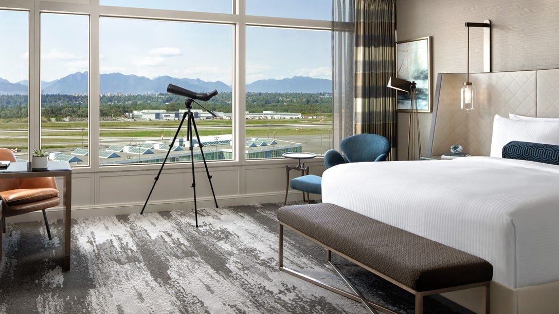 Hotels Toplists - 12 Best Airport Hotels