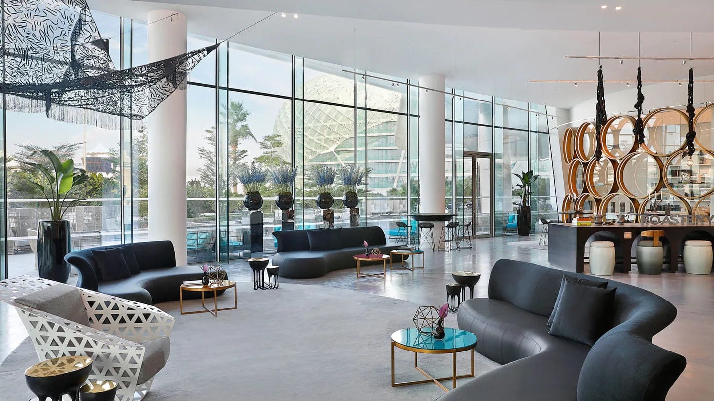 Hotels Toplists - 12 Best Airport Hotels