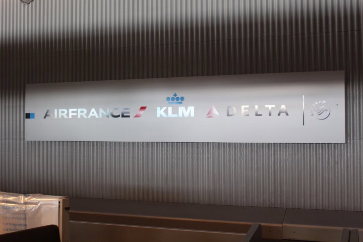 Paris CDG makes strides to improve its image - 5