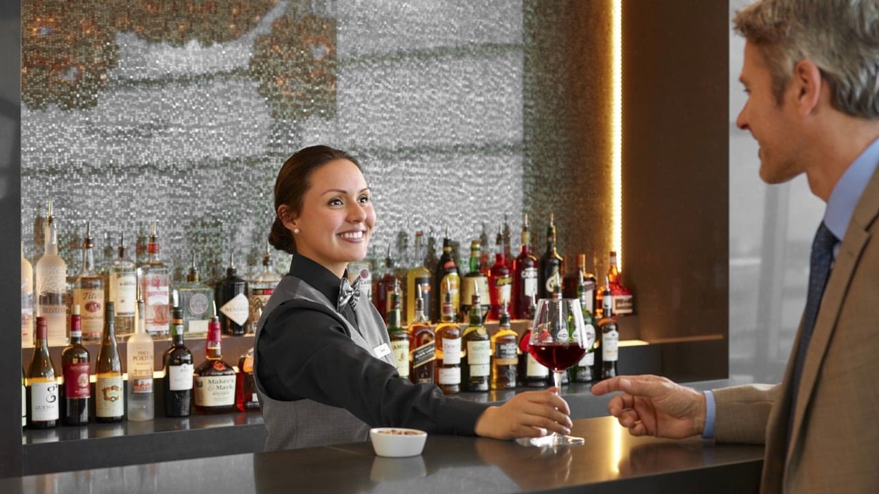 Airline review Airport experience - American Airlines - 12