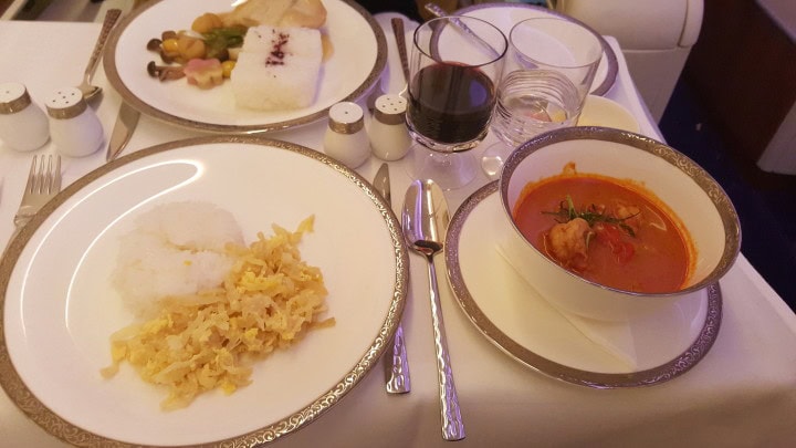 Medlemsrecension: Smekmånad i Asien del 2 - Tokyo till Singapore (Thai First mm) - 19