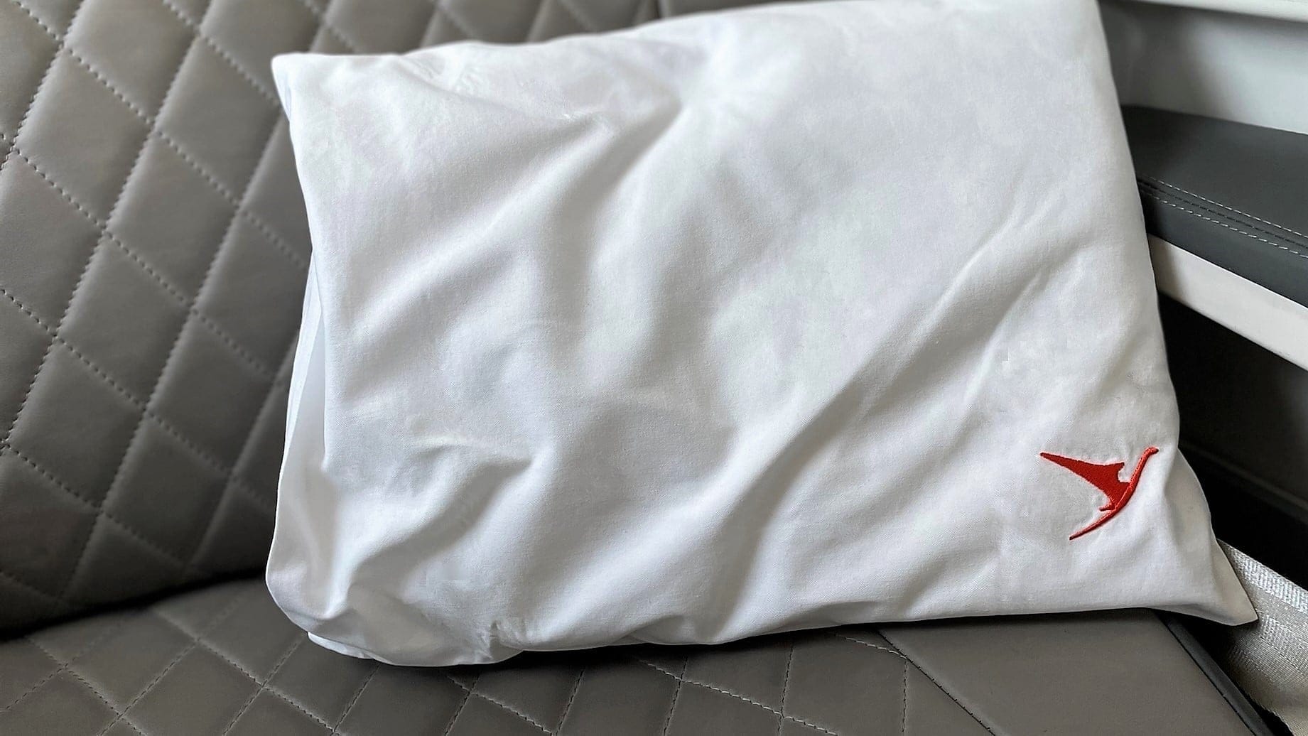 Airline review Amenities & Facilities - Surinam Airways - 3