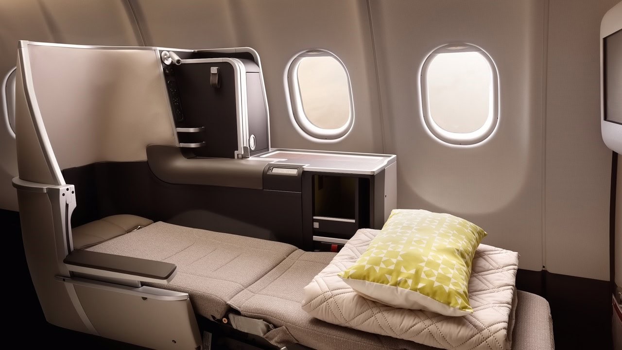 Airline review Cabin & Seat - TAP Air Portugal - 2