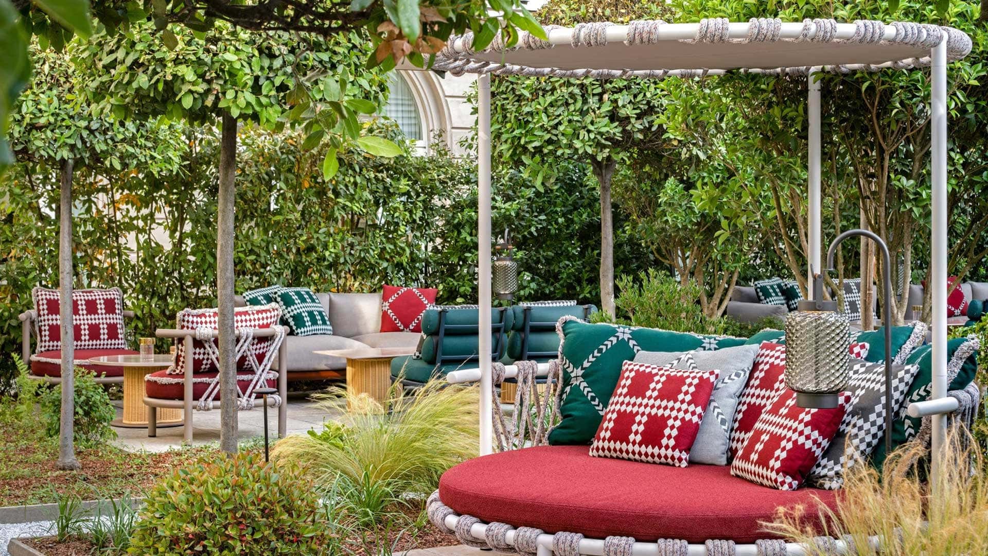 Hotel review What We Love' - Four Seasons Hotel Milano - 0