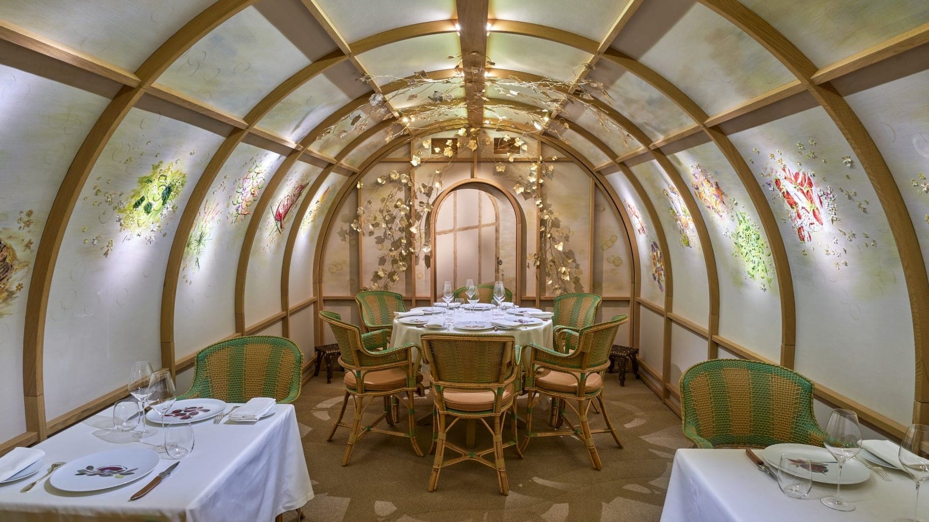 Resturant arpege paris with flower design