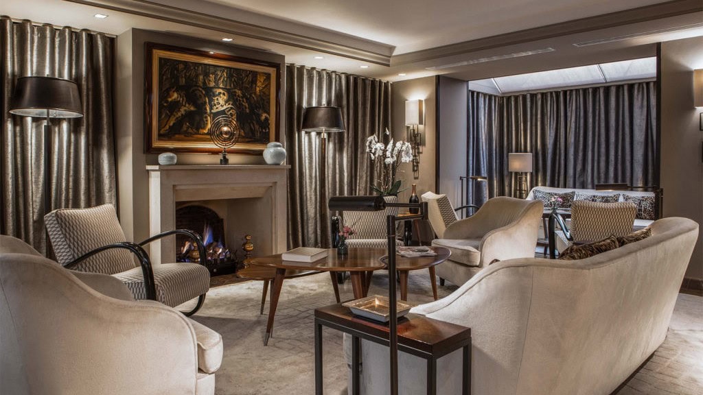 Penthouse suite club at esprit saint germain hotel paris