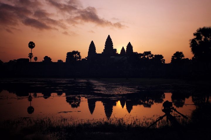 Flotte steder å oppleve solnedgang - Angkor Wat, Kambodsja: Solnedgang over tempelruinene
