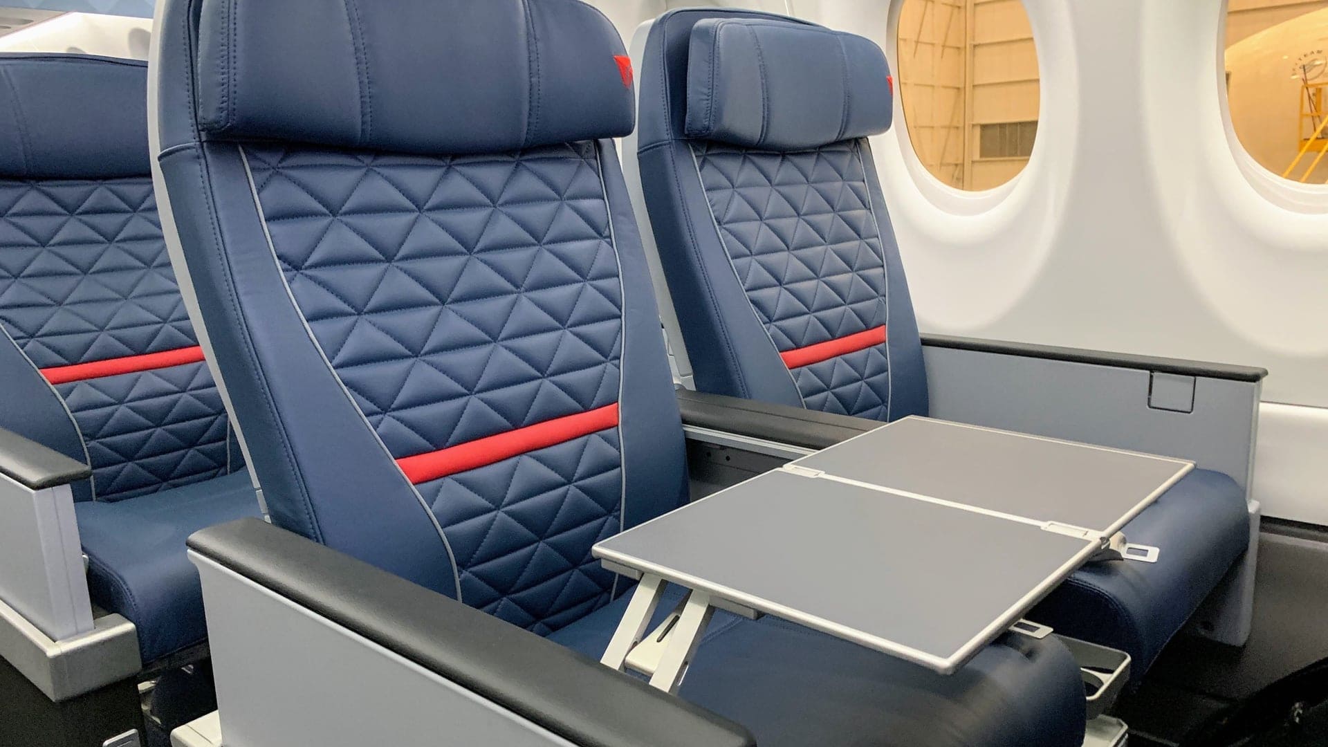 Airline review Short- & Medium-haul - Delta - 2