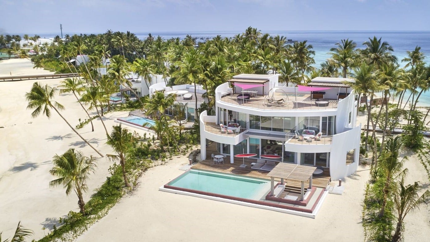 Airlines Articles - Great Valentine's Day Business Class Offers from Qatar Airways