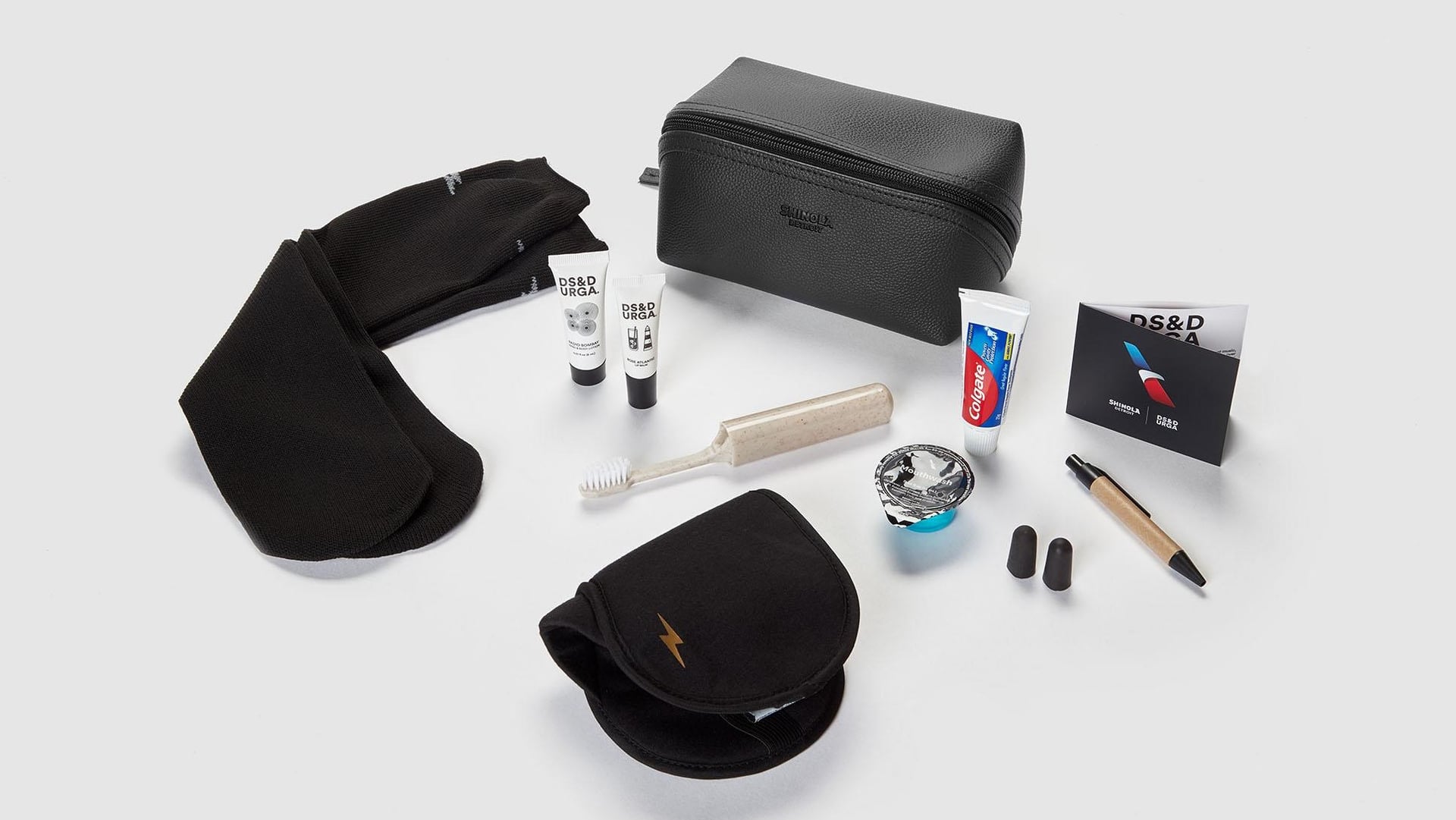 Airline review Amenities & Facilities - American Airlines - 2