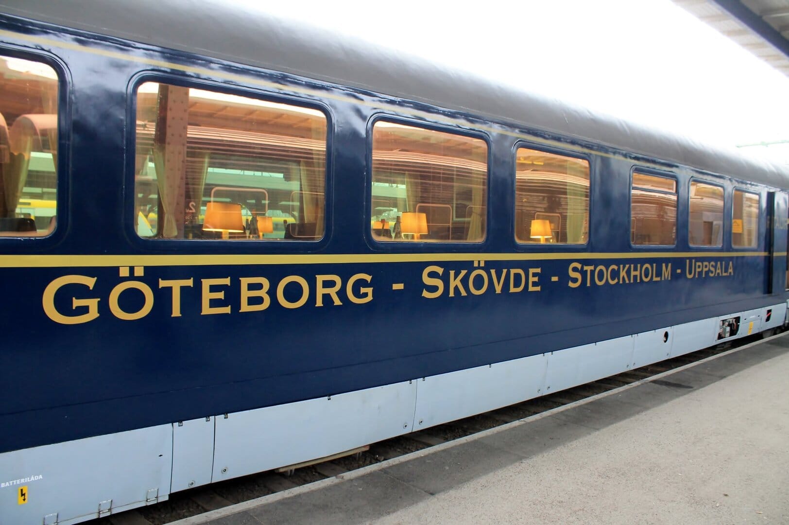 Blå Tåget Första Klass Göteborg-Stockholm - en riktig reseupplevelse genom Sverige