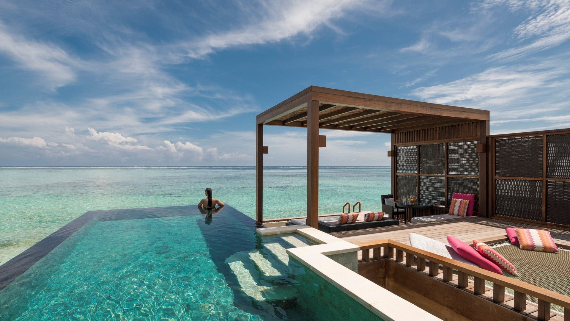 The Best Overwater Villas in Maldives - One&Only Reethi Rah: - 2