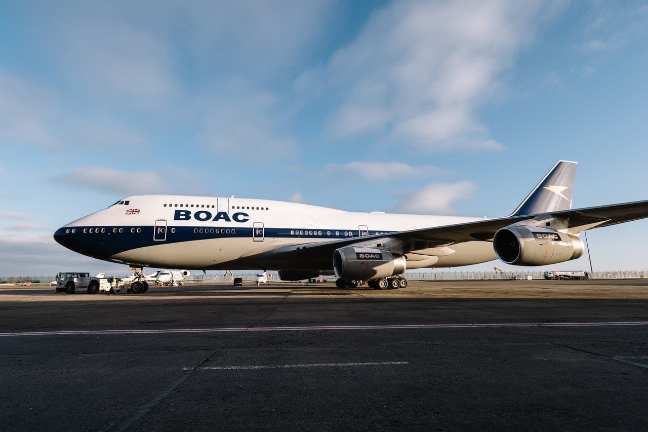 BOAC to the future as British Airways´747 in heritage design lands at Heathrow