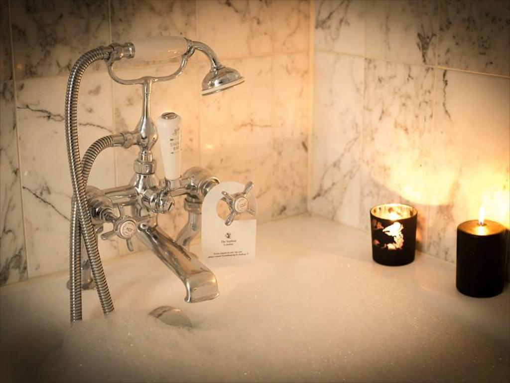 Hotel review What We Love' - The Stafford London - 1