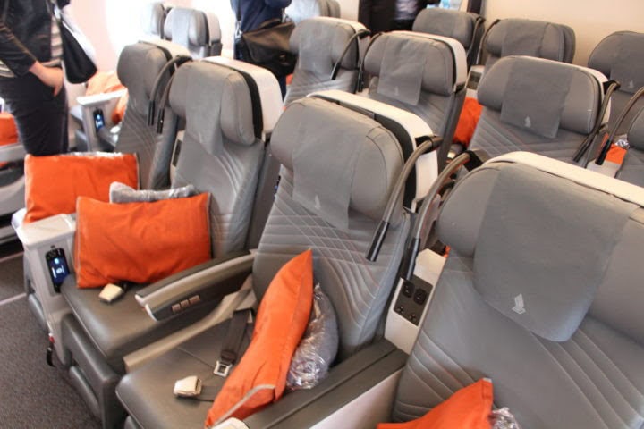 Stockholm to Singapore in Premium Economy with Singapore Airlines - 4