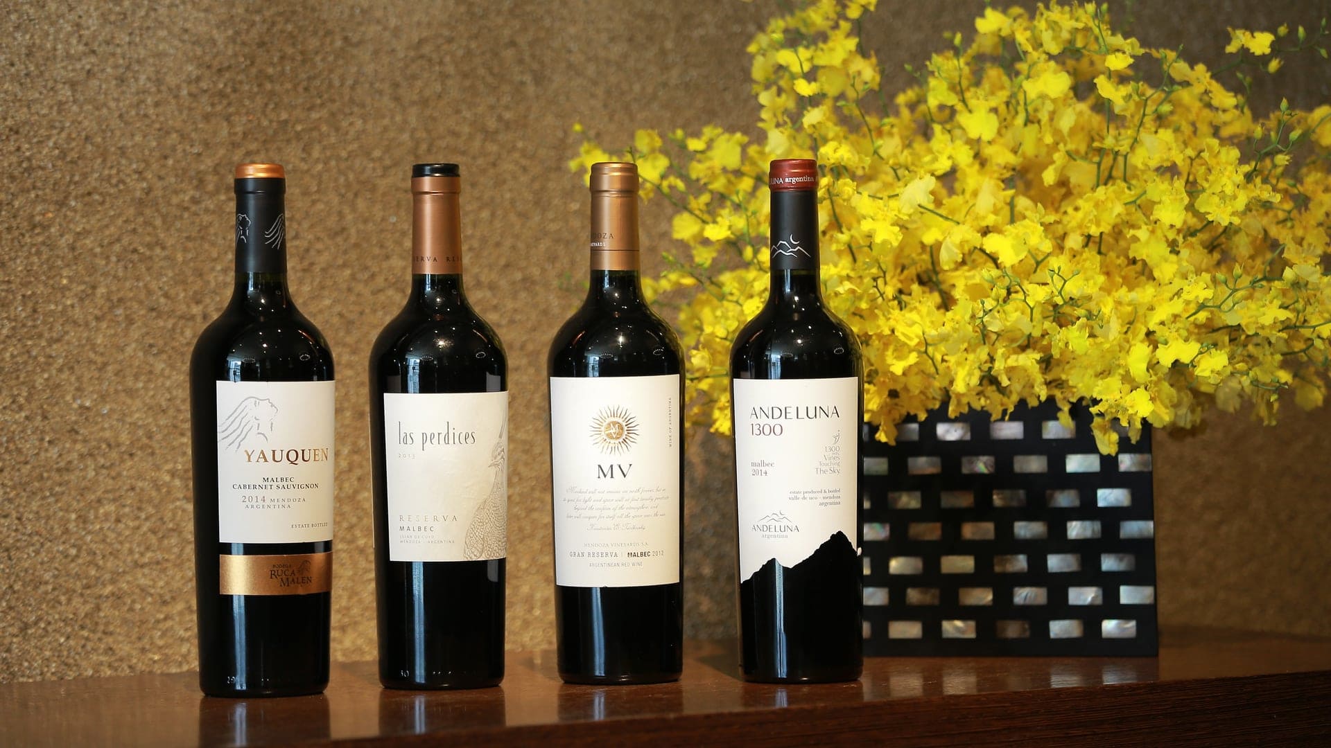 Airline review Beverages - Cathay Pacific - 6