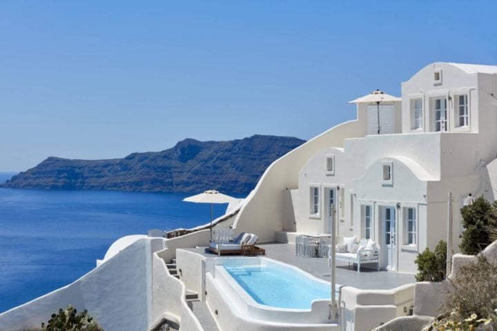 Nästa sommar öppnar ett helvitt lyxigt hotell på Santorini - 2