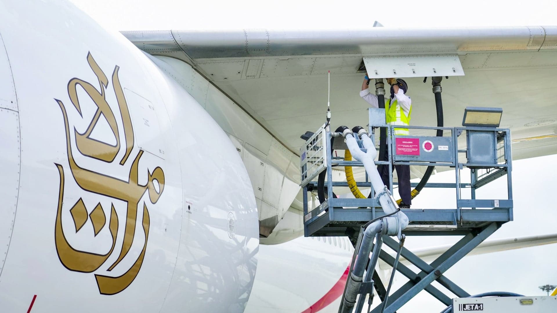 Emirates to use SAF from Singapore
