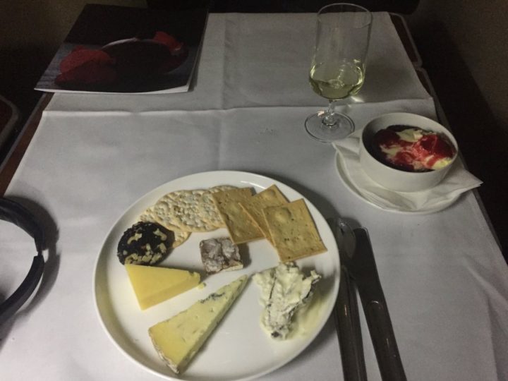 Medlemsrecension: 96 timmar, 23.534 miles, 1 hotellnatt, 3 long-haul Första klass, 2 short-haul Business class - 47