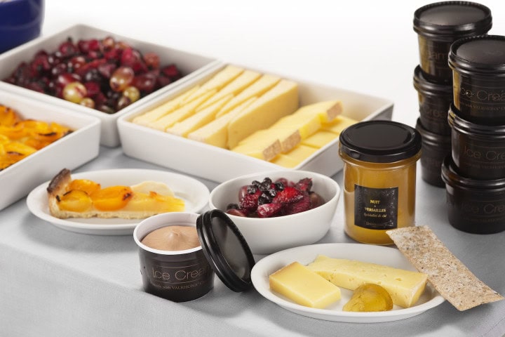 SAS indfører nye måltider og nyt serveringskoncept i business class på langruter - Hovedserveringen - med varme nødder og flere valg af for- og hovedret - 5