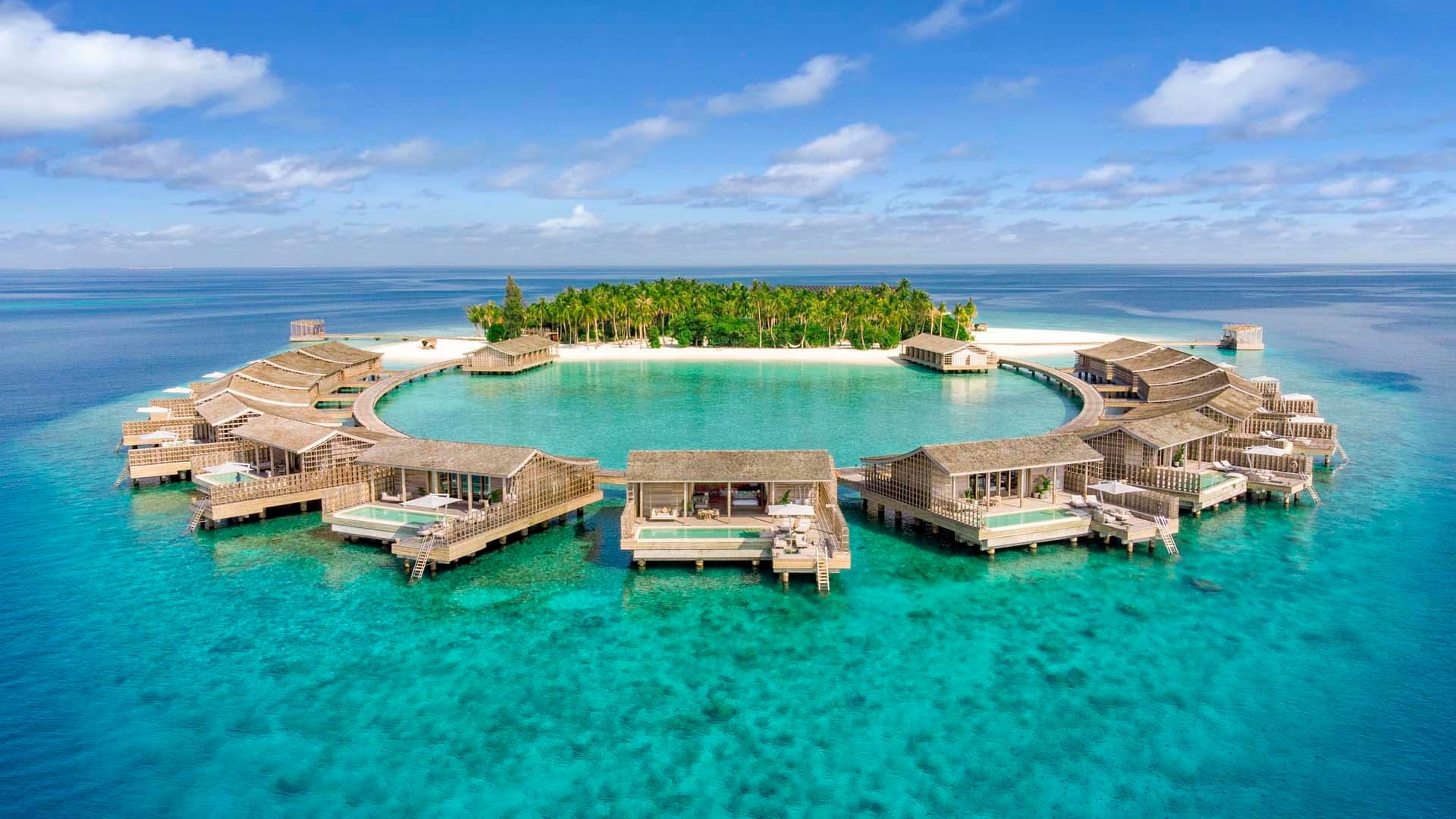 Private Island, extension suites at the water, all with pools, clear water at Kudadoo Maldives.