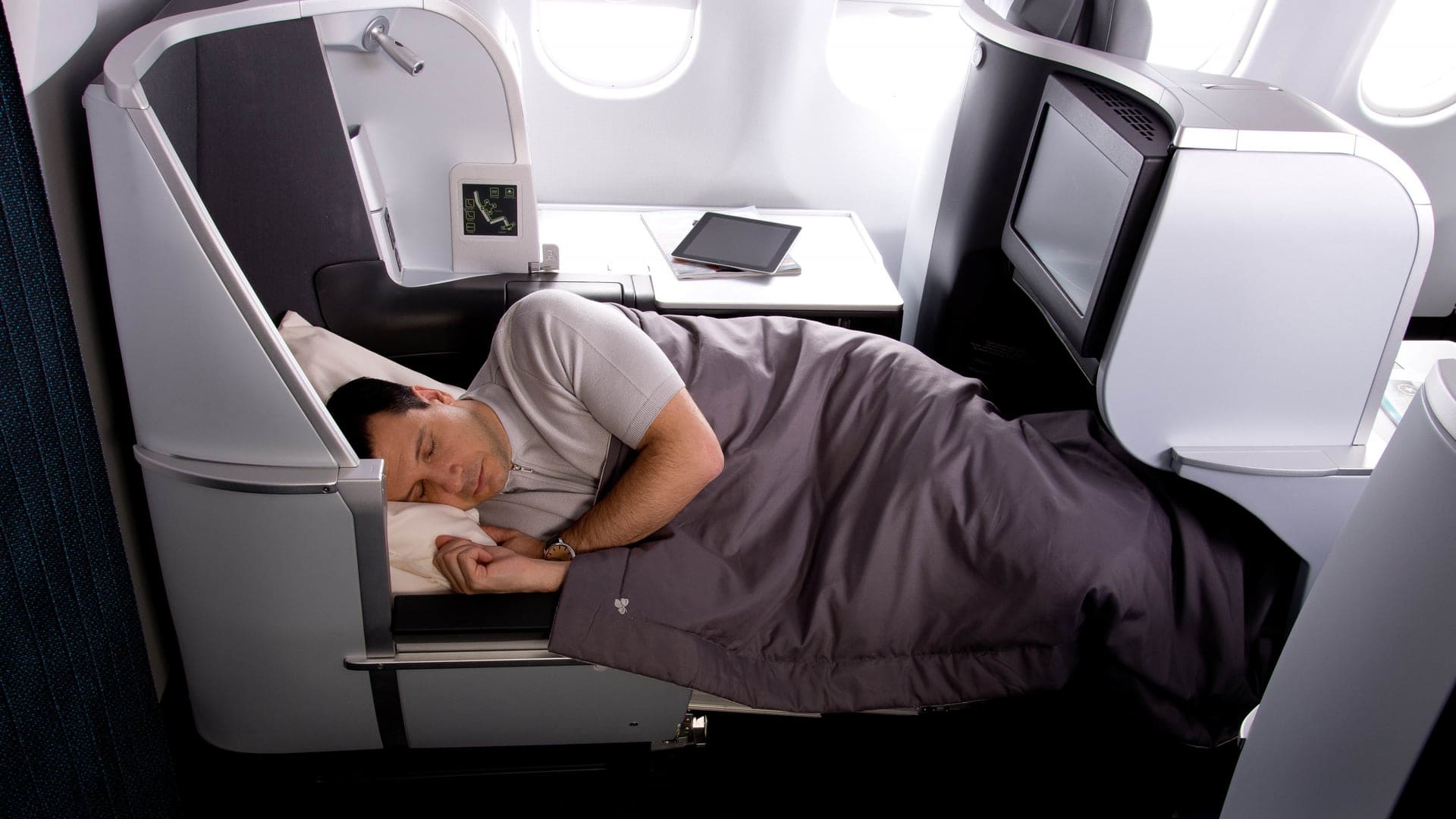 Airline review Amenities & Facilities - Aer Lingus - 0