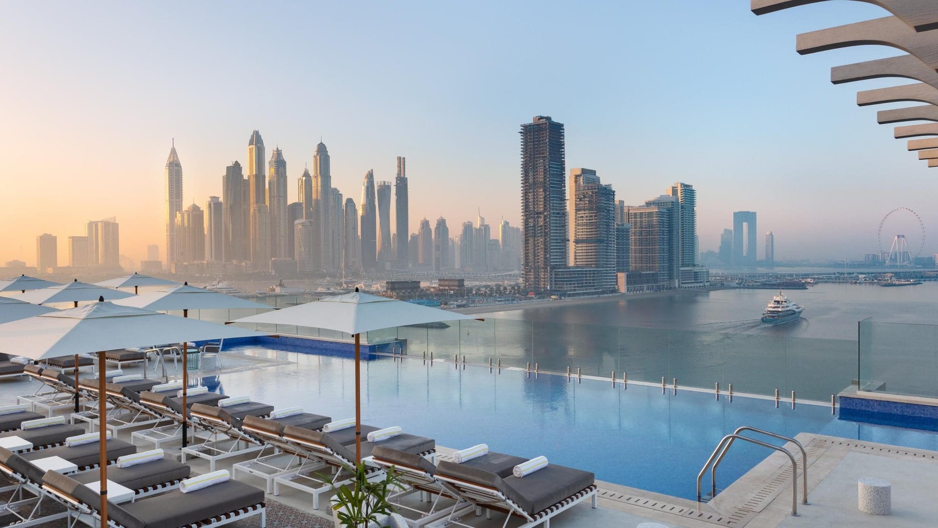 Destinations Articles - 6 Most Romantic No-Expense-Spared Valentine's Day Destinations