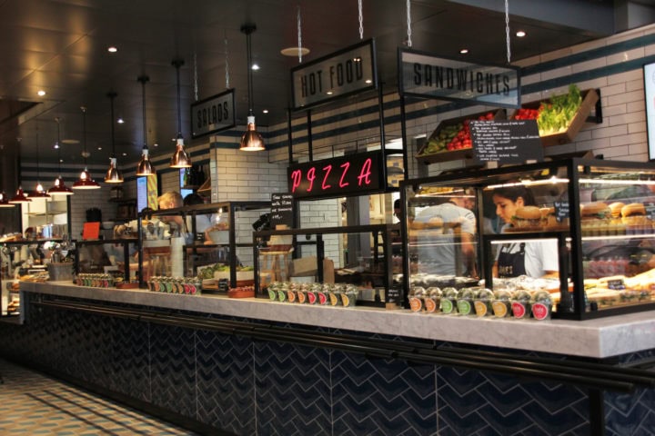 Ät hos Jamie Oliver på Gardermoen i Oslo - 1