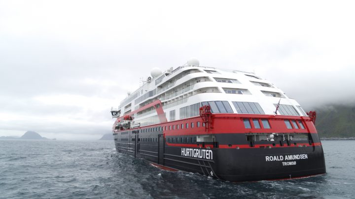 Besøk Svalbard med Hurtigrutens MS Roald Amundsen - 2