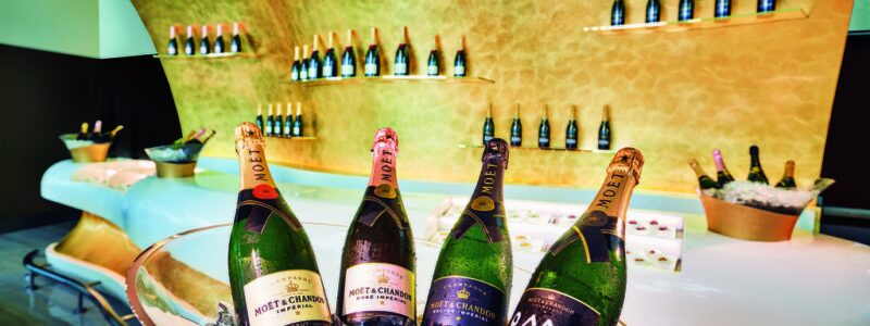 Emirates är färdiga med sin nya business class-lounge i Dubai