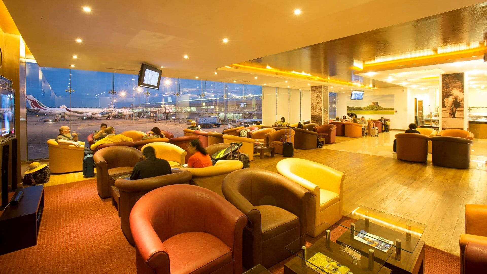 Airline review Airport experience - SriLankan Airlines - 1