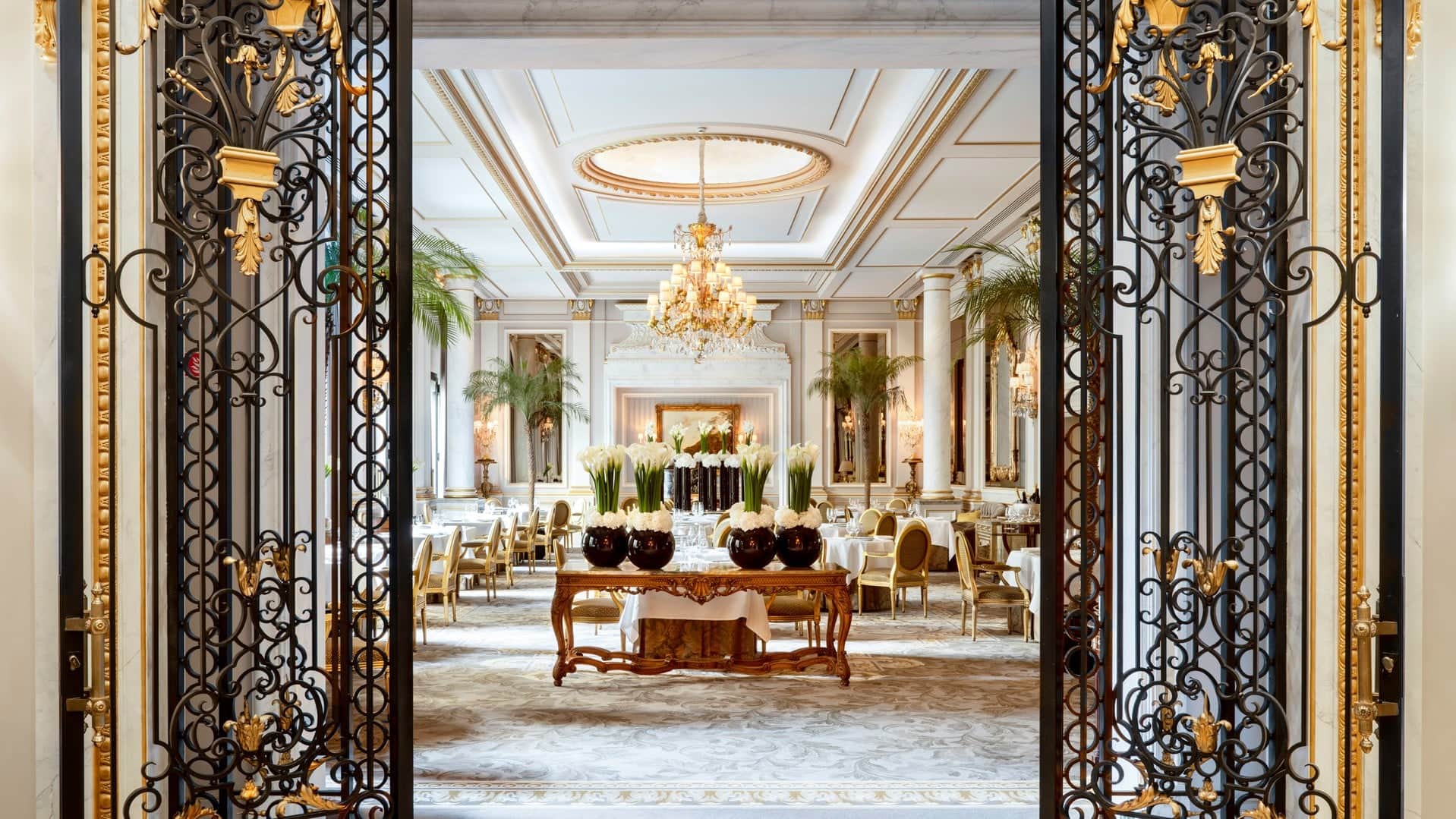 Four Seasons Hotel George V Paris