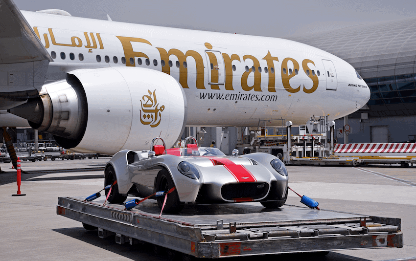 Emirates SkyCargo transporterer den første bil designet og bygget i De Forenede Arabiske Emirater