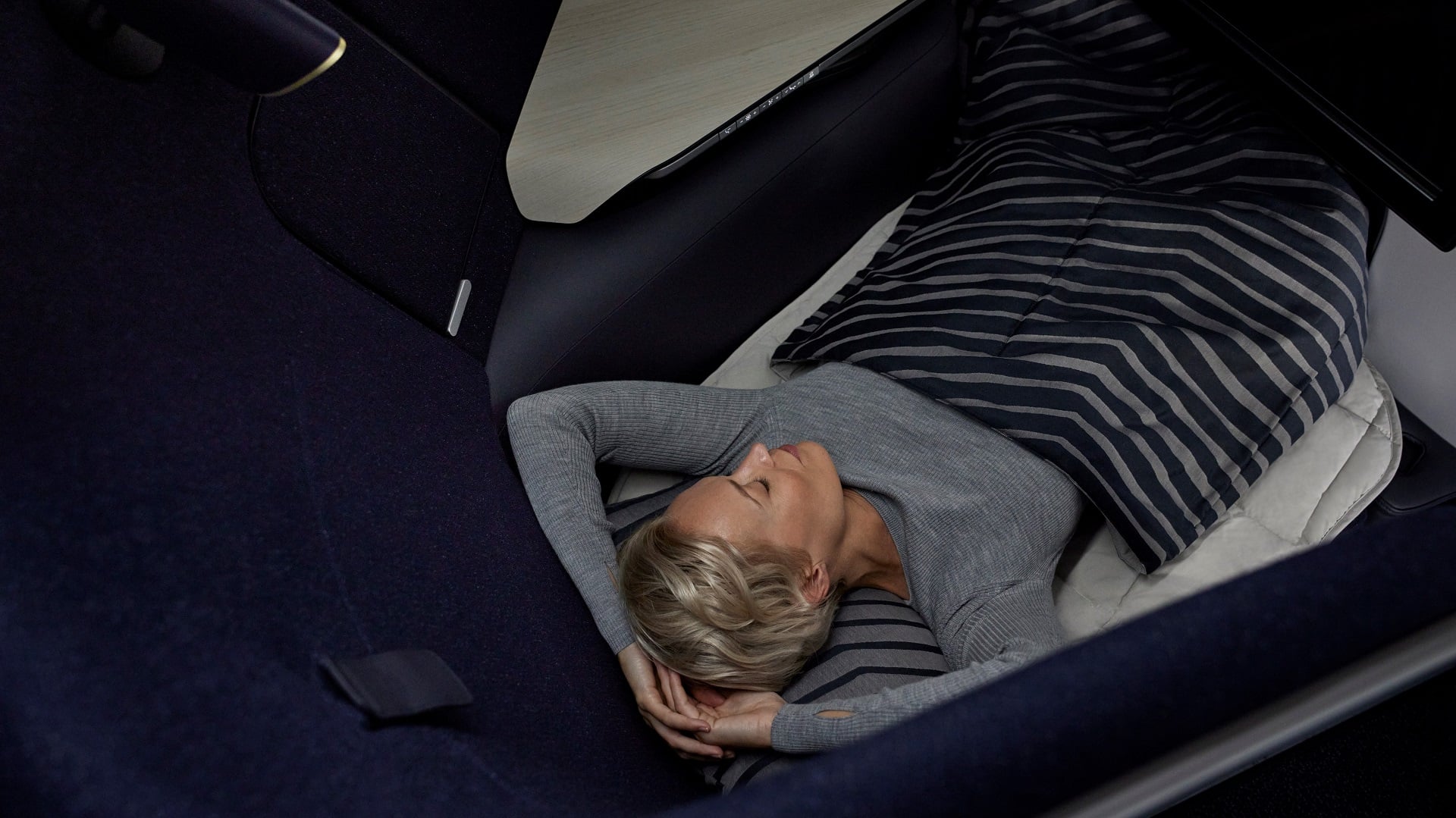 Airline review Amenities & Facilities - Finnair - 7