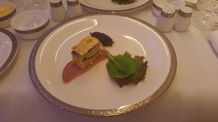 Medlemsrecension: Smekmånad i Asien del 2 - Tokyo till Singapore (Thai First mm) - 16