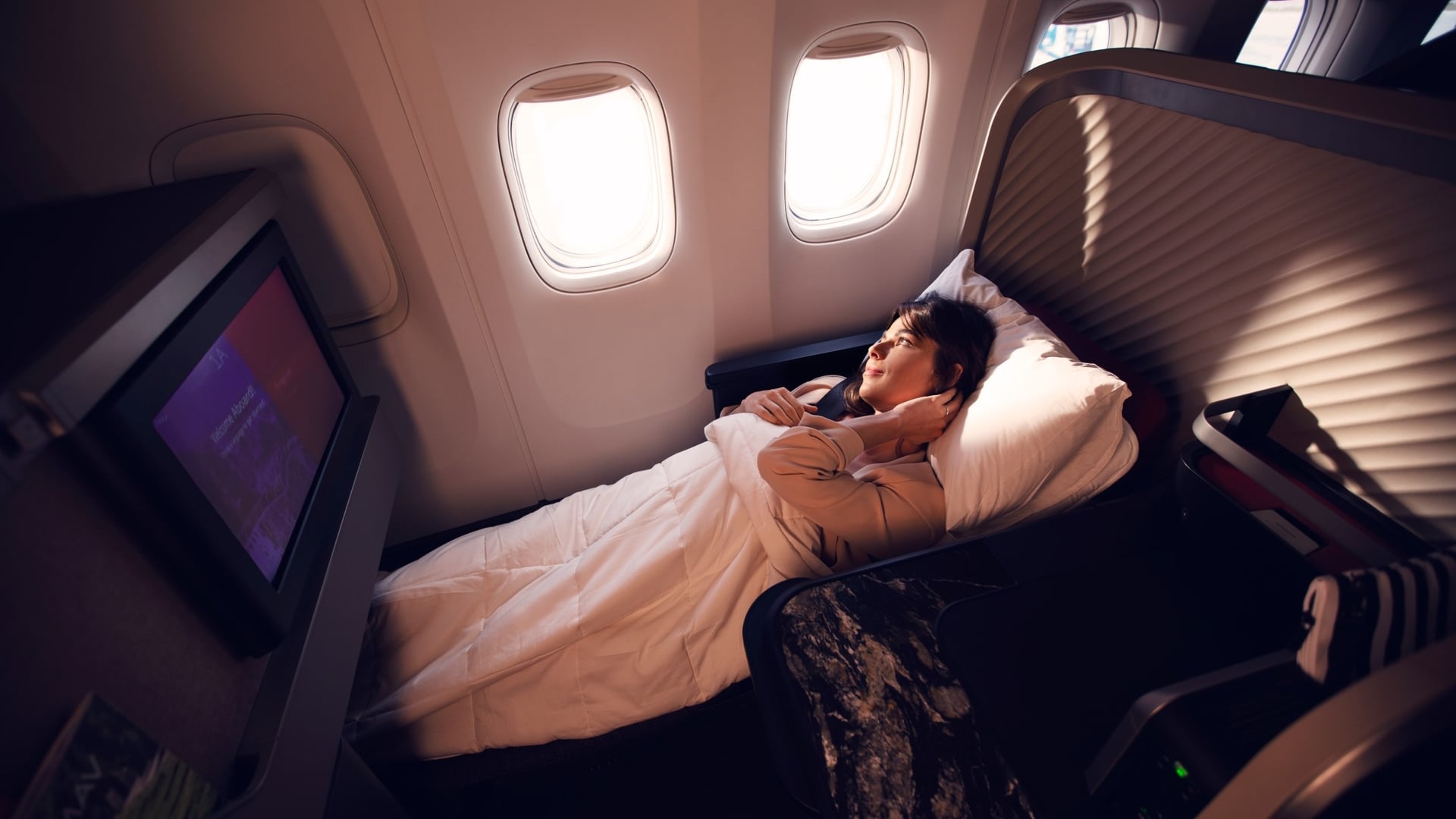 Airline review Cabin & Seat - LATAM Airlines - 4