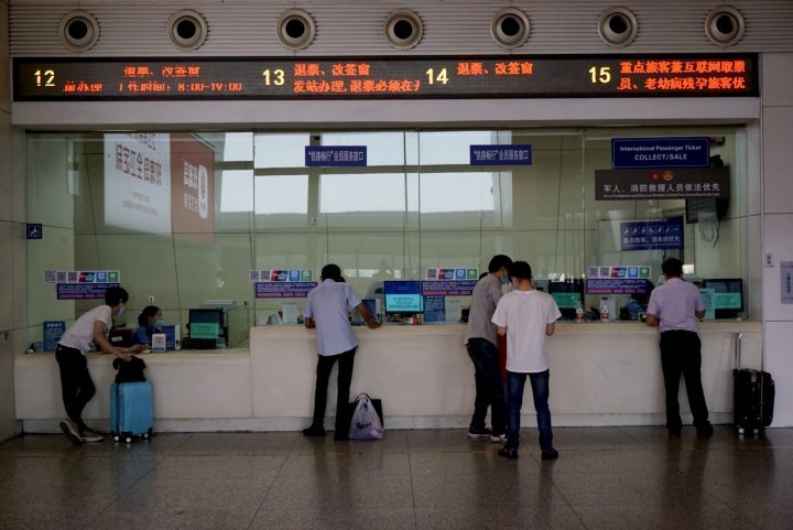 Business Class has tested the high-speed train in China - 1