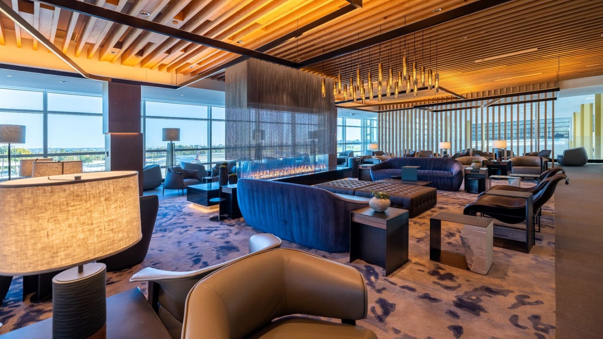 Airlines News - American Airlines and Delta open new Club Lounges in the US