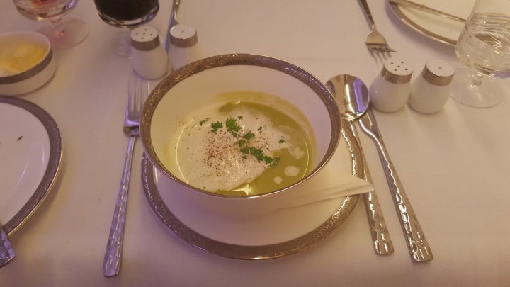 Medlemsrecension: Smekmånad i Asien del 2 - Tokyo till Singapore (Thai First mm) - 17