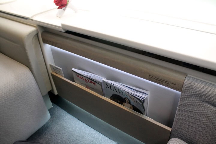 Air France's new first class - La Première 'A Designer Suite' - Magazines, HD-TV and entertainment - 1