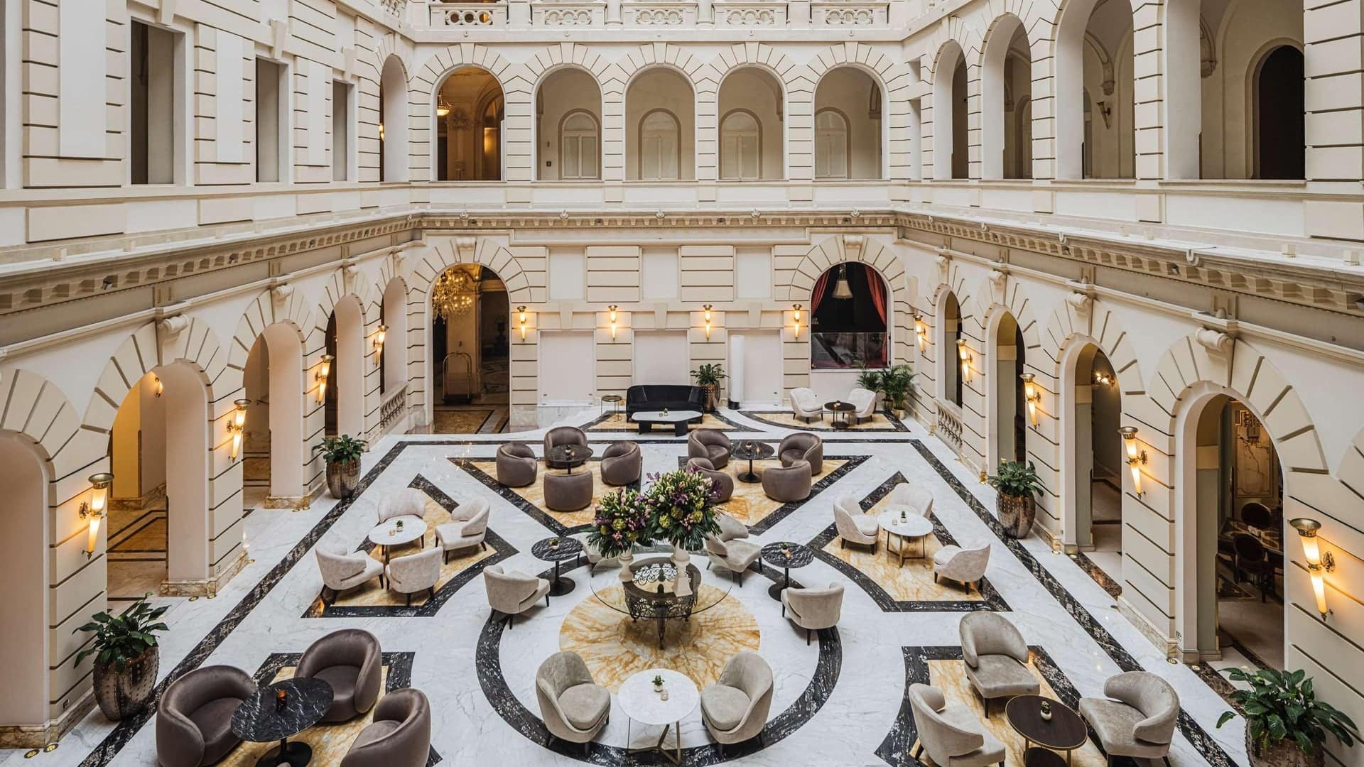 Hotels Toplists - The Best Luxury Hotels in Budapest 