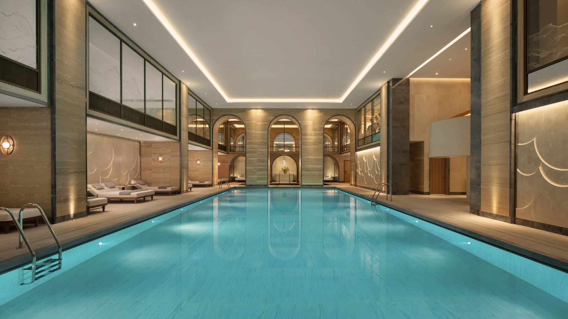 Hotels Toplists - 11 Best Luxury Hotels Featured In James Bond Films