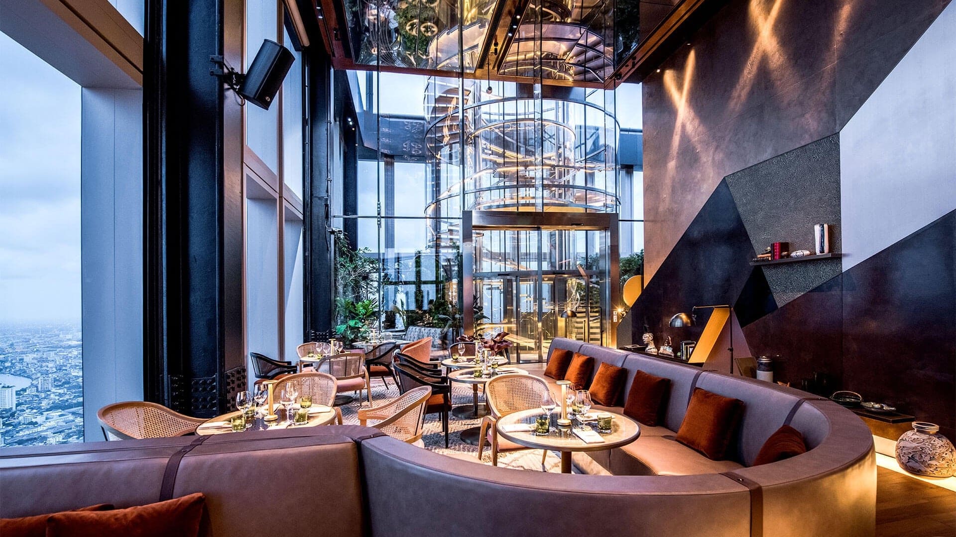 Mahanakhon skybar in bangkok