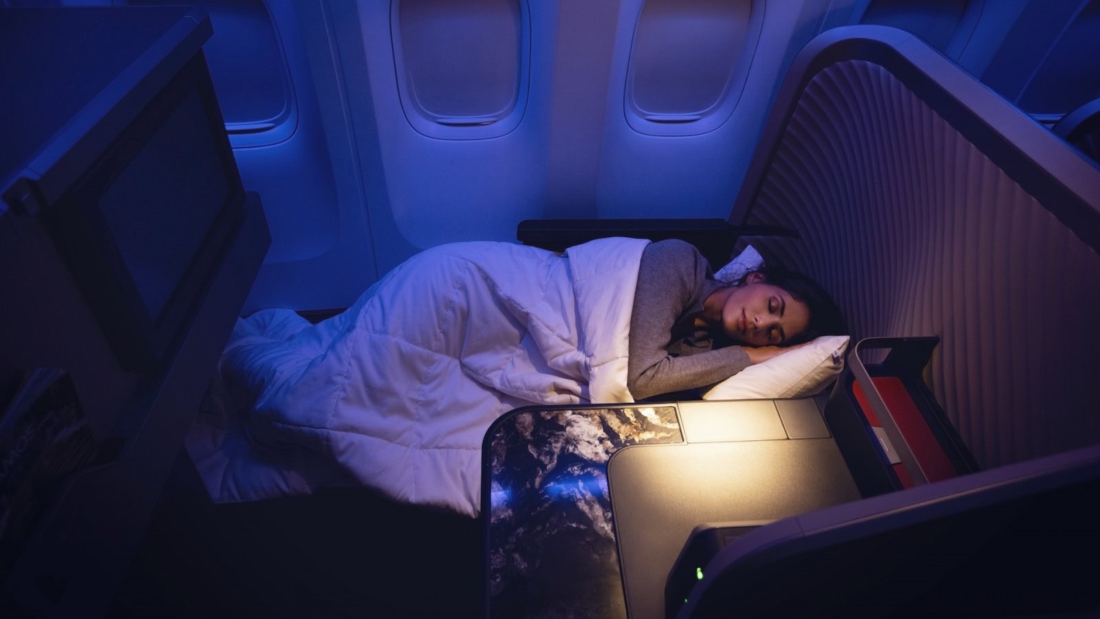 Airline review Amenities & Facilities - LATAM Airlines - 4