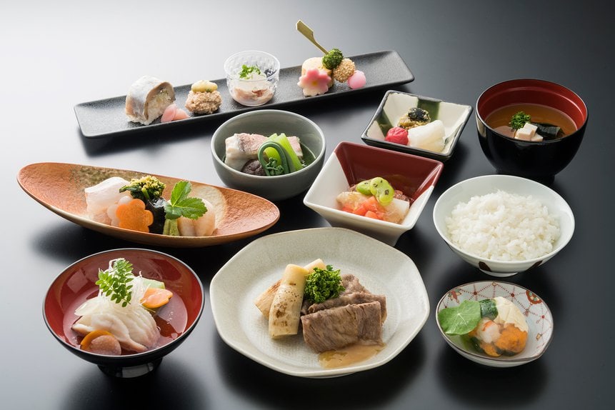 Upgraded meals on ANA