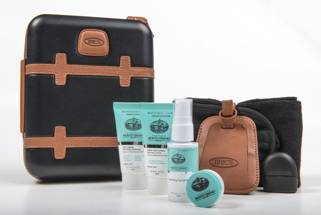 The 10 best First Class amenity kits - 8. Qantas - 2