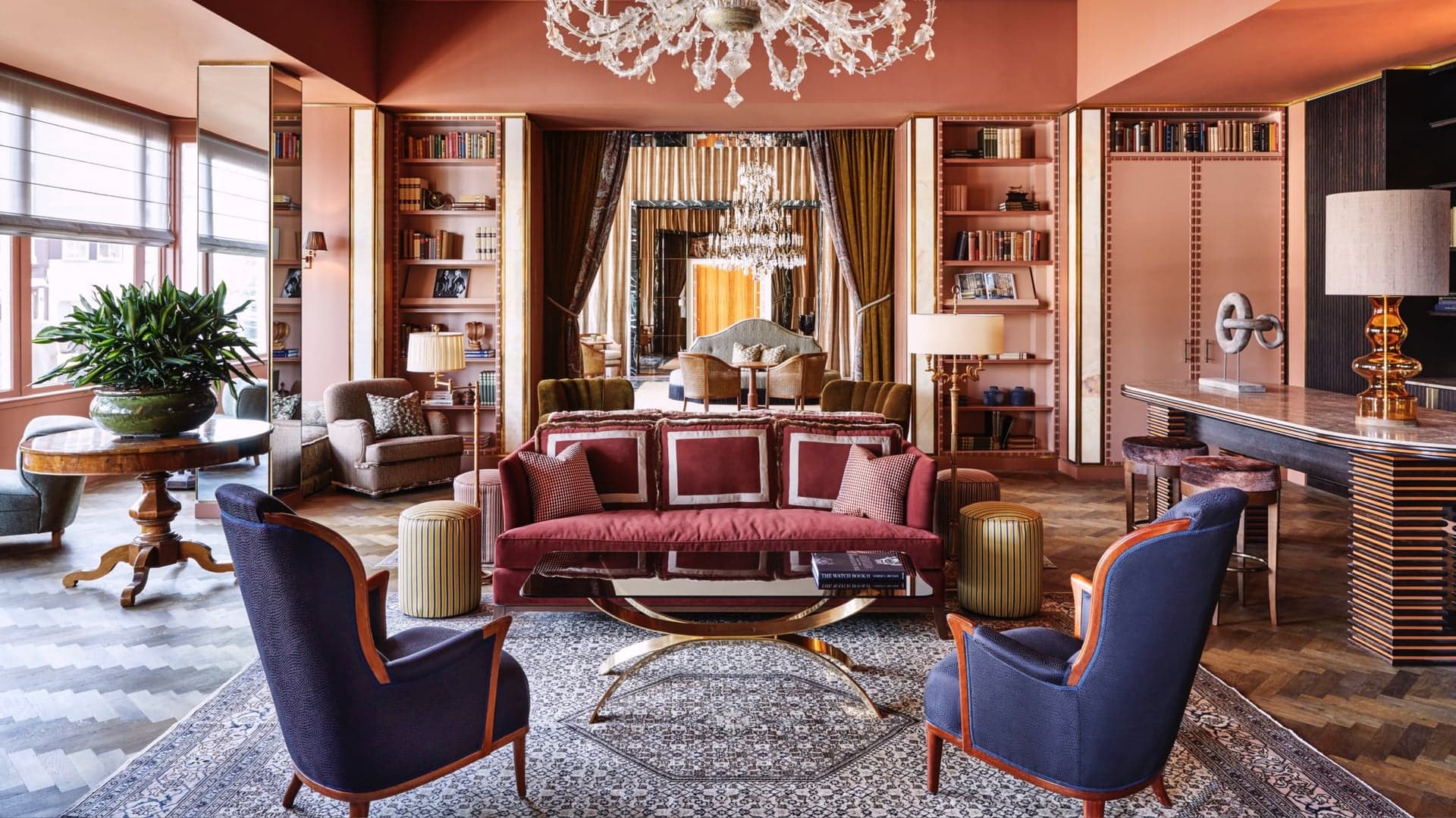 relaxing area at hotel de leurope amsterdasm