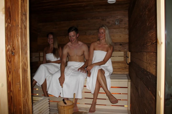 Indvielse af Finnairs nye Premium Lounge i Helsinki - med egen sauna - Relaxafdeling med bad og sauna - 3