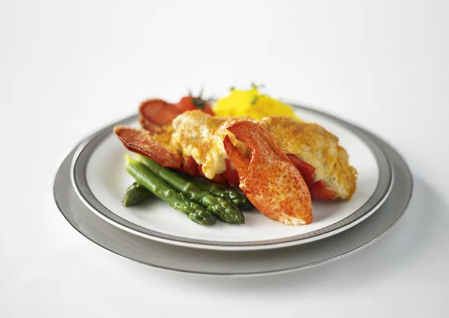 Singapore Airlines converts a parked Airbus A380 into a restaurant